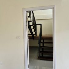 ขาย ให้เช่า บ้านเดี่ยว สำนักงาน ซอยศรีบูรพา 5 ถนน นวมินทร์ กรุงเทพ House or Home Office for Sale or for Rent Soi Sri Burapha 5 Nawamin Road Bangkok